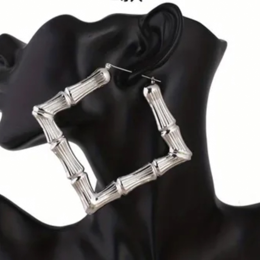Square bamboo earrings